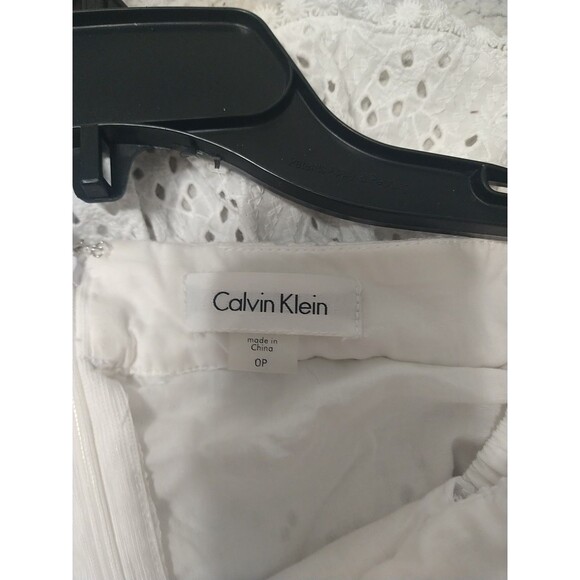 Calvin Klein Embroidered Shoulder Dress White Sz 0p Boho Cottage Core Feminine - Picture 9 of 9